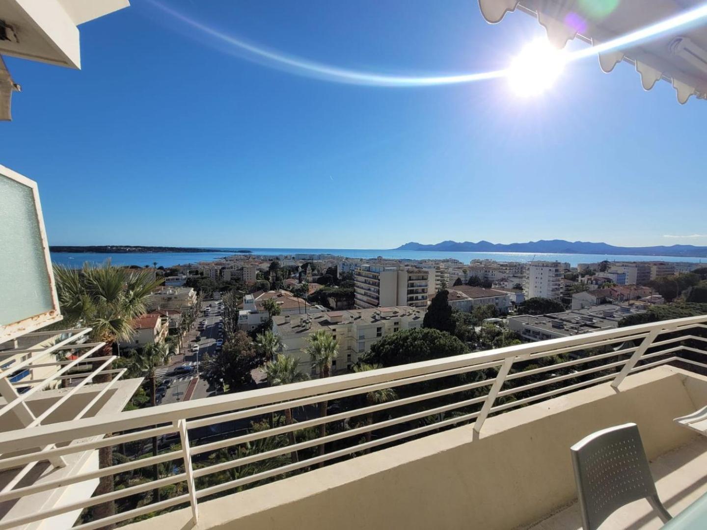 Apartment The Horizon - Sea View & Peaceful Retreat Cannes